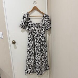 A New Day Black and White Leaf Print Midi Dress